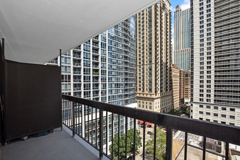 Tiny photo for 33 W DELAWARE Place #13A, Chicago, IL 60610 (MLS # 12721536)