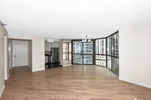 Tiny photo for 33 W DELAWARE Place #13A, Chicago, IL 60610 (MLS # 12721536)
