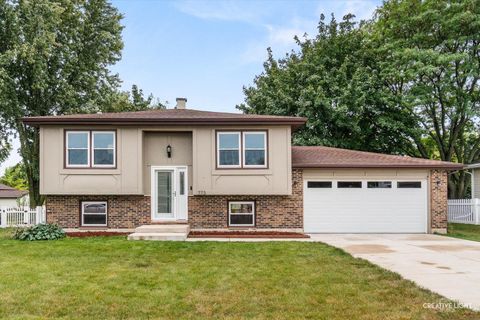 Photo of 773 Michigan Avenue, South Elgin, IL 60177 (MLS # 12490870)