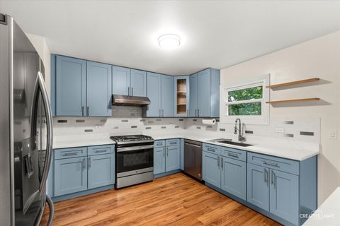 Tiny photo for 773 Michigan Avenue, South Elgin, IL 60177 (MLS # 12490870)