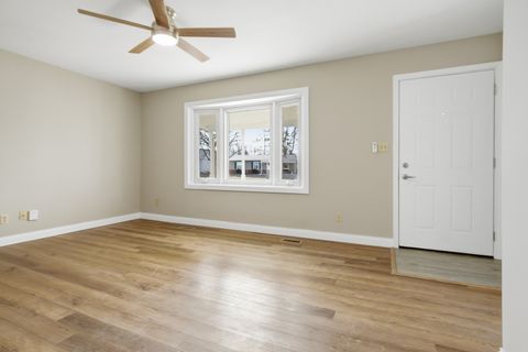 Tiny photo for 1714 Arrowhead Drive, Bloomington, IL 61704 (MLS # 12555165)