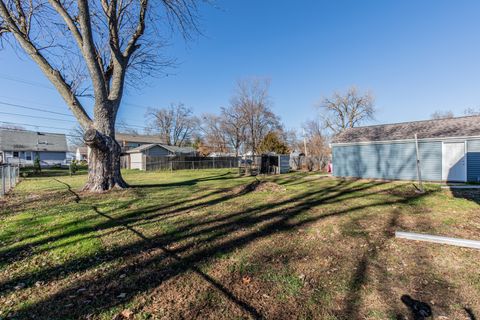 Tiny photo for 211 6th Street, Colona, IL 61241 (MLS # 12527291)