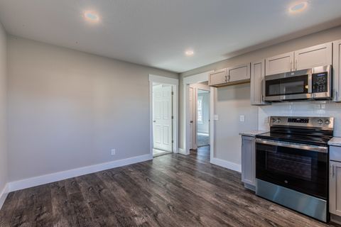 Tiny photo for 211 6th Street, Colona, IL 61241 (MLS # 12527291)