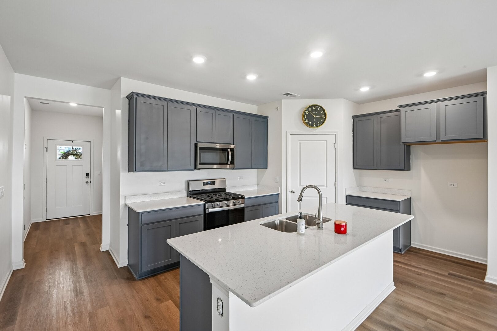 1294 Wild Tulip Circle