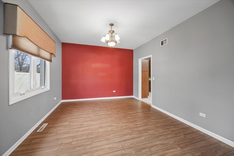 Tiny photo for 19337 SHABBONA Drive, Tinley Park, IL 60487 (MLS # 12607134)