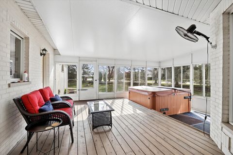 Tiny photo for 19337 SHABBONA Drive, Tinley Park, IL 60487 (MLS # 12607134)