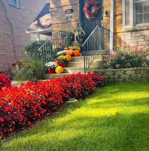 Tiny photo for 7224 N Oleander Avenue, Chicago, IL 60631 (MLS # 12599644)