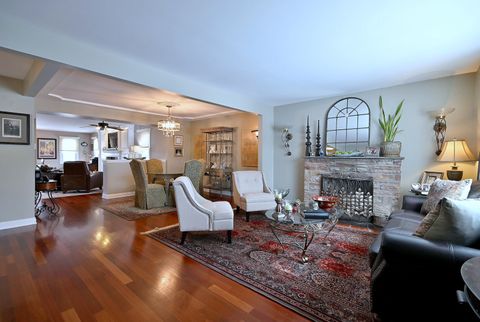 Tiny photo for 7224 N Oleander Avenue, Chicago, IL 60631 (MLS # 12599644)