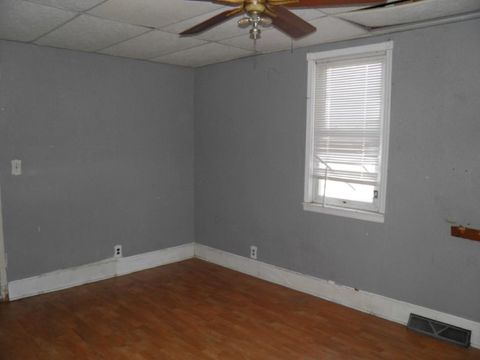 Tiny photo for 202 Jefferson Street, Buffalo, IA 52748 (MLS # 100000049)