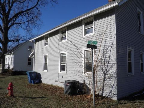 Tiny photo for 202 Jefferson Street, Buffalo, IA 52748 (MLS # 100000049)