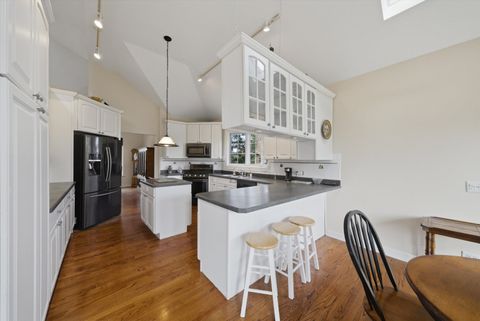 Tiny photo for 8839 S 83rd Avenue, Hickory Hills, IL 60457 (MLS # 12609063)