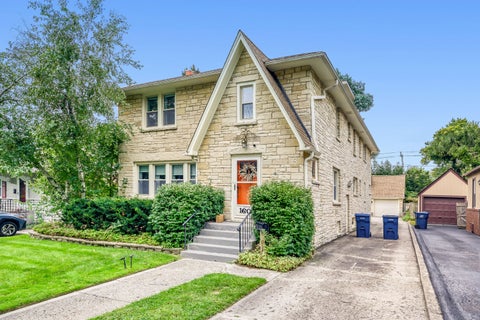 Tiny photo for 1608 Henry Place, Waukegan, IL 60085 (MLS # 12729433)