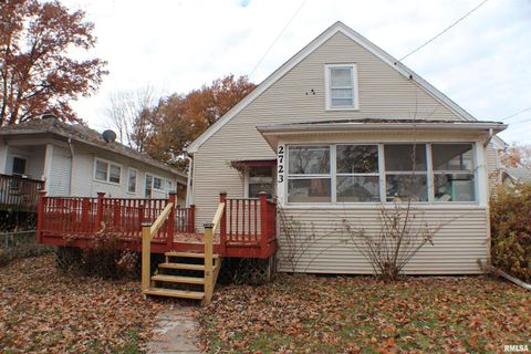 Tiny photo for 2723 ARLINGTON Avenue, Davenport, IA 52803 (MLS # QC4269619)