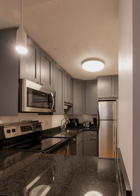 Tiny photo for 450 W Briar Place #10J, Chicago, IL 60657 (MLS # 12597437)