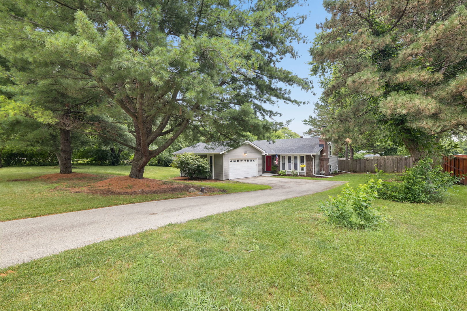 10S071 Ridge Road