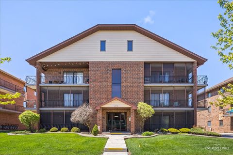 Photo of 16736 Paxton Avenue #1S, Tinley Park, IL 60477 (MLS # 12632833)
