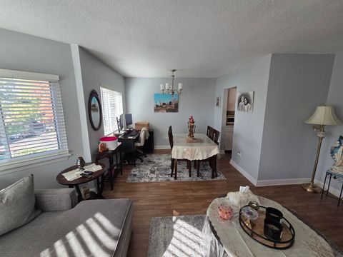 Tiny photo for 5500 Lincoln Avenue #319E, Morton Grove, IL 60053 (MLS # 12506084)