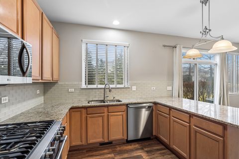 Tiny photo for 438 N Keswick Court, Round Lake, IL 60073 (MLS # 12584698)