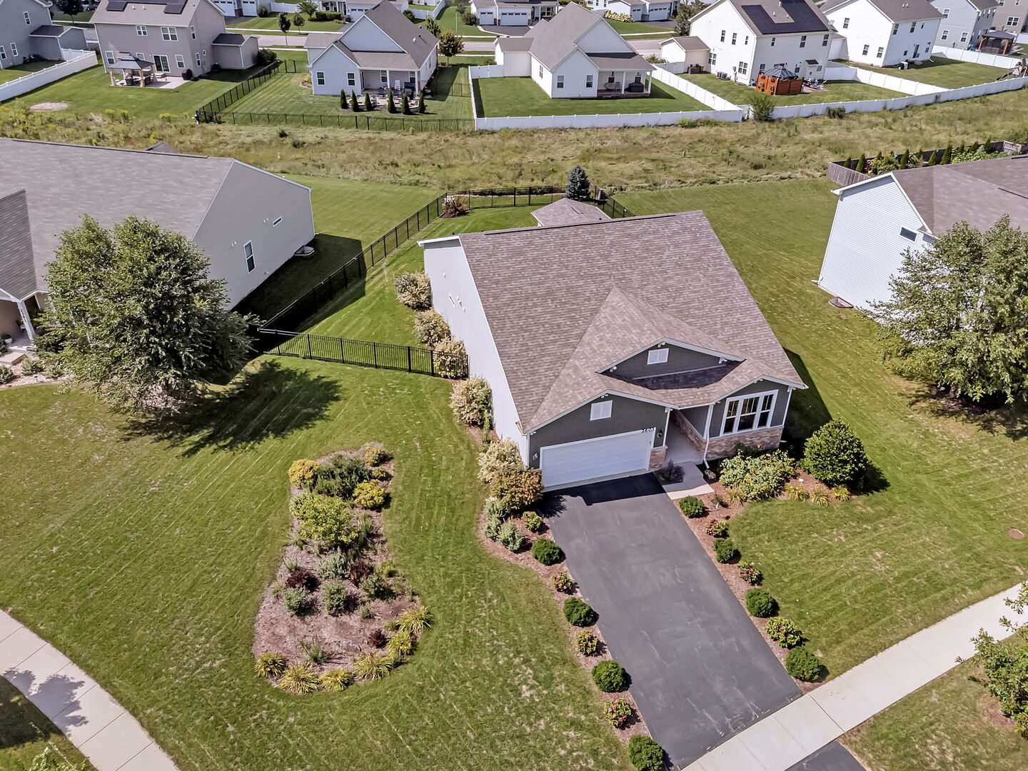 2603 Mclellan Boulevard