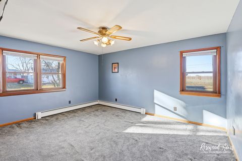 Tiny photo for 209 E 3rd Street, Aroma Park, IL 60910 (MLS # 12570532)