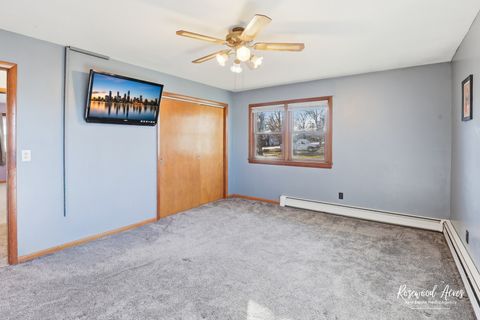 Tiny photo for 209 E 3rd Street, Aroma Park, IL 60910 (MLS # 12570532)