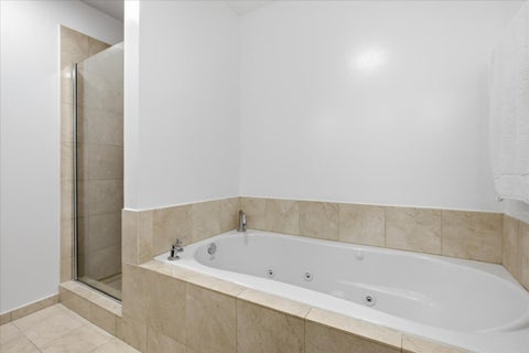 Tiny photo for 3920 N Sheridan Road N #504, Chicago, IL 60613 (MLS # 12720205)