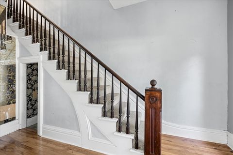 Tiny photo for 300 N South Elgin Boulevard, South Elgin, IL 60177 (MLS # 12533410)