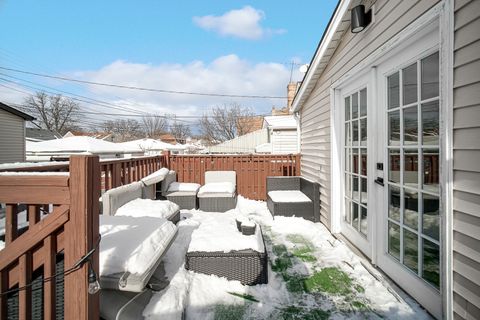 Tiny photo for 3322 N Pittsburgh Avenue, Chicago, IL 60634 (MLS # 12553551)