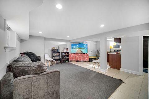 Tiny photo for 3322 N Pittsburgh Avenue, Chicago, IL 60634 (MLS # 12553551)