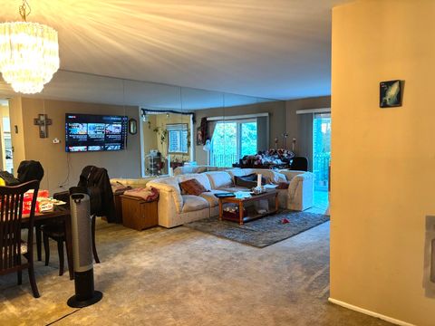 Tiny photo for 1500 Sandstone Drive #307, Wheeling, IL 60090 (MLS # 12462026)