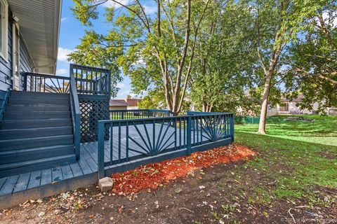 Tiny photo for 18120 Versailles Lane, Hazel Crest, IL 60429 (MLS # 12537264)