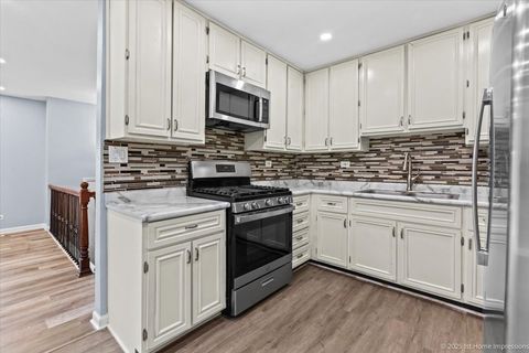 Tiny photo for 18120 Versailles Lane, Hazel Crest, IL 60429 (MLS # 12537264)