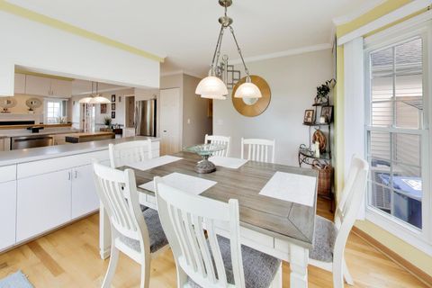 Tiny photo for 135 Corsaire Lane, Schaumburg, IL 60173 (MLS # 12632856)