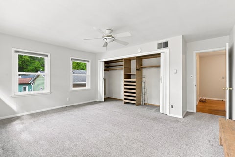Tiny photo for 2520 30th Ave Court, Moline, IL 61265 (MLS # 12754376)