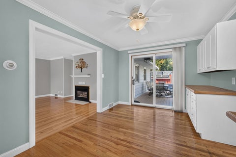 Tiny photo for 2520 30th Ave Court, Moline, IL 61265 (MLS # 12754376)