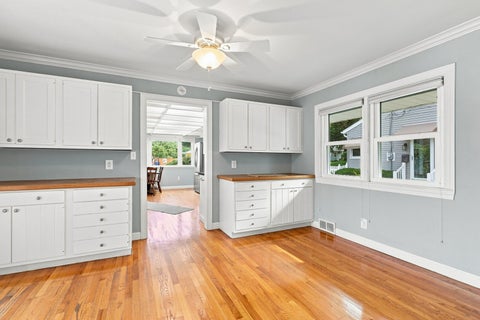 Tiny photo for 2520 30th Ave Court, Moline, IL 61265 (MLS # 12754376)