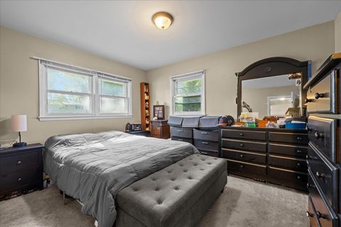 Tiny photo for 1747 W Illinois Avenue, Aurora, IL 60506 (MLS # 12498126)