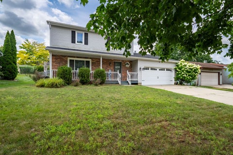 Tiny photo for 2811 Phillip Place, Bloomington, IL 61704 (MLS # 12710181)