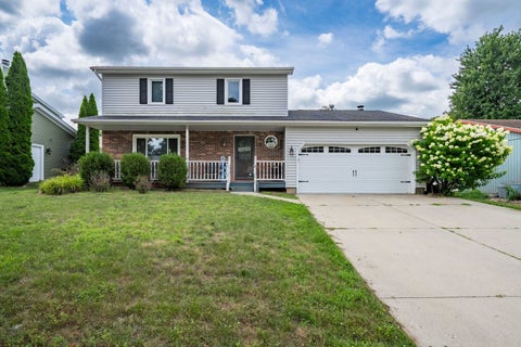 Photo of 2811 Phillip Place, Bloomington, IL 61704 (MLS # 12710181)
