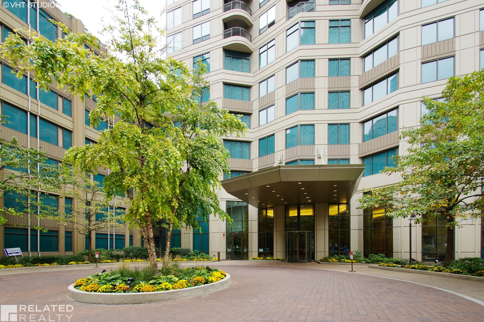 400 N La Salle Street 4009