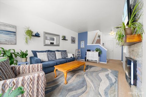 Tiny photo for 3239 Heather Glen Drive #3239, Aurora, IL 60504 (MLS # 12614307)