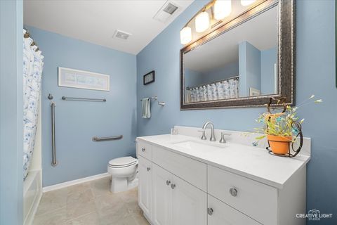 Tiny photo for 3239 Heather Glen Drive #3239, Aurora, IL 60504 (MLS # 12614307)