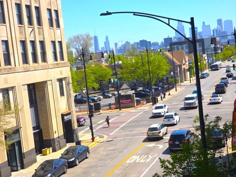 Tiny photo for 2419 W MADISON Street #3, Chicago, IL 60612 (MLS # 12628070)