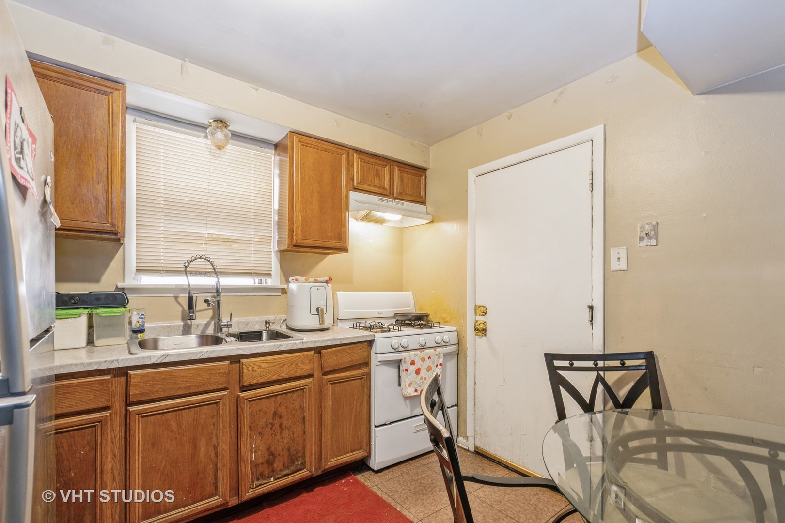 13937 S School Street