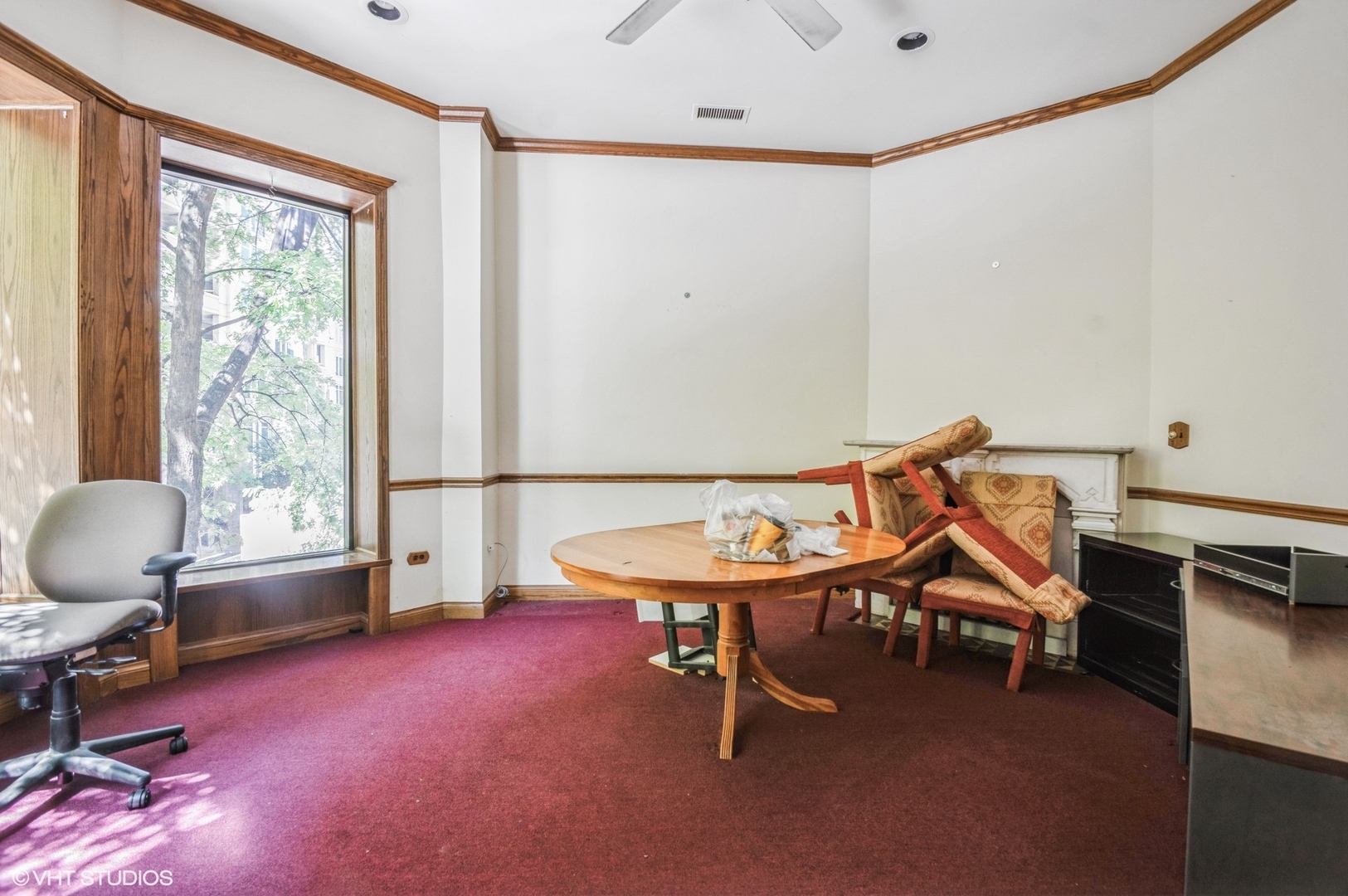 16 W Ontario Street 2