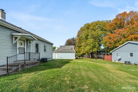 Tiny photo for 2 N Van Buren Street, Newark, IL 60541 (MLS # 12584602)