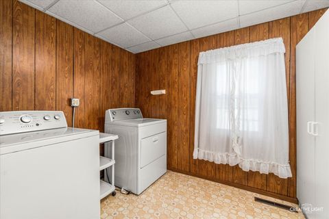 Tiny photo for 2 N Van Buren Street, Newark, IL 60541 (MLS # 12584602)