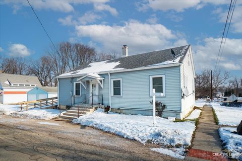 Tiny photo for 2 N Van Buren Street, Newark, IL 60541 (MLS # 12584602)