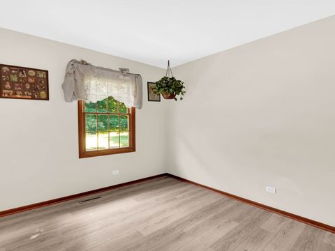 Tiny photo for 3303 Vermont Road, Woodstock, IL 60098 (MLS # 12581384)
