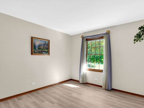 Tiny photo for 3303 Vermont Road, Woodstock, IL 60098 (MLS # 12581384)